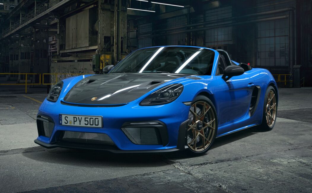 Porsche 718 Spyder RS Shark Blue