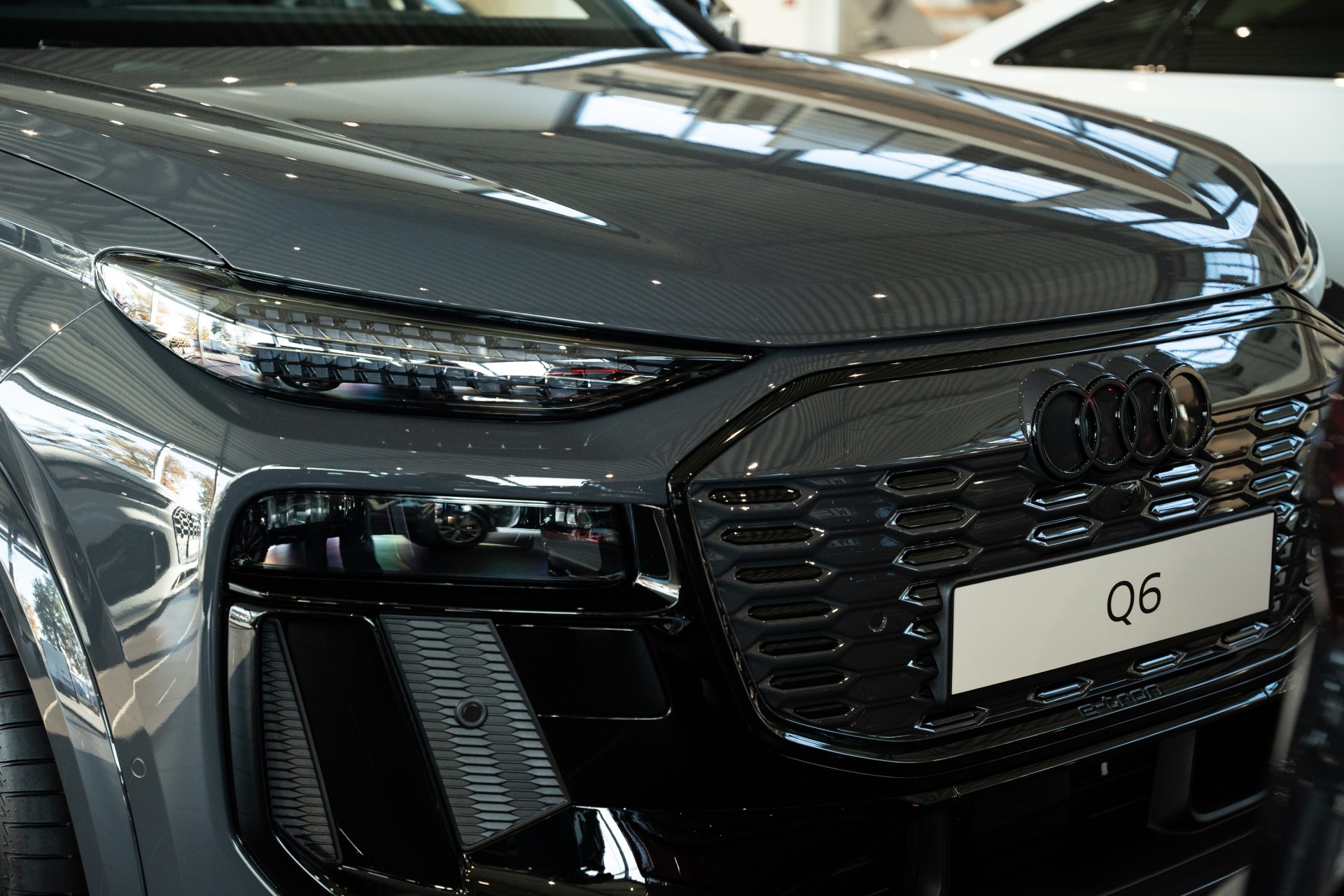 Audi Q6 e-tron