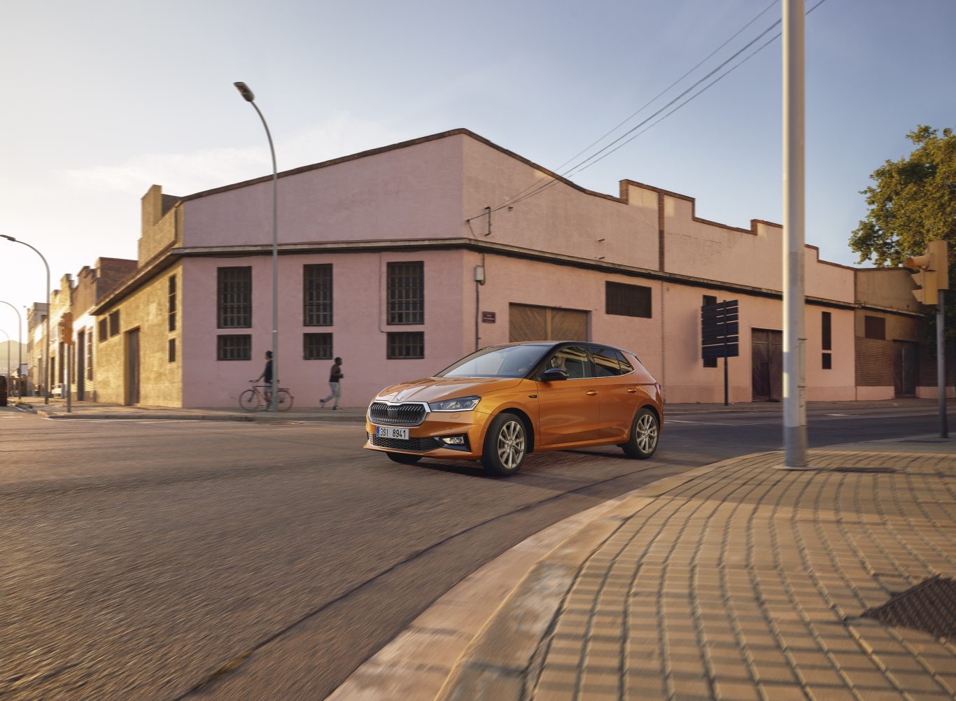 pomaranczowa skoda fabia lellek
