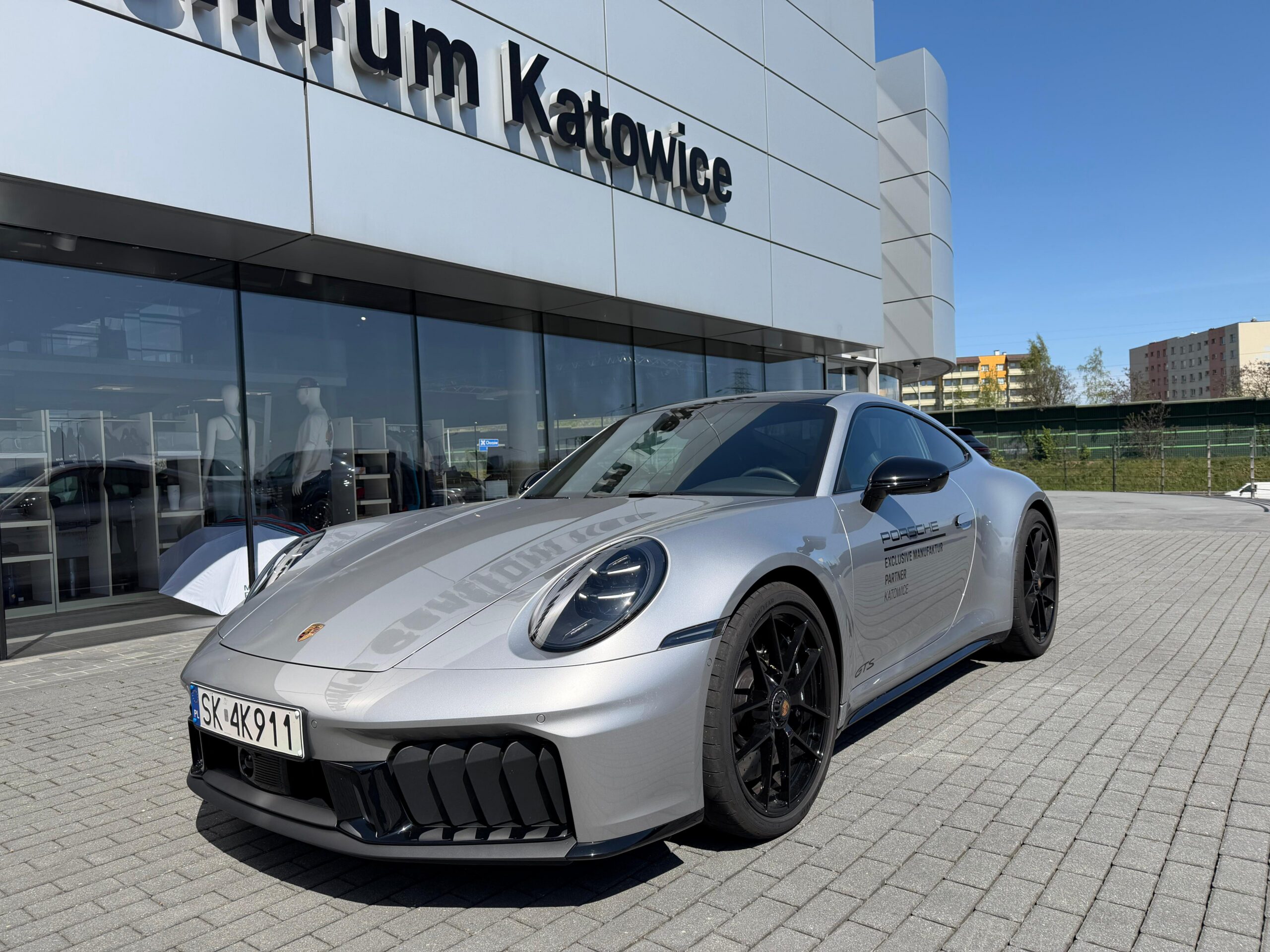 Porsche 911 Carrera 4 GTS