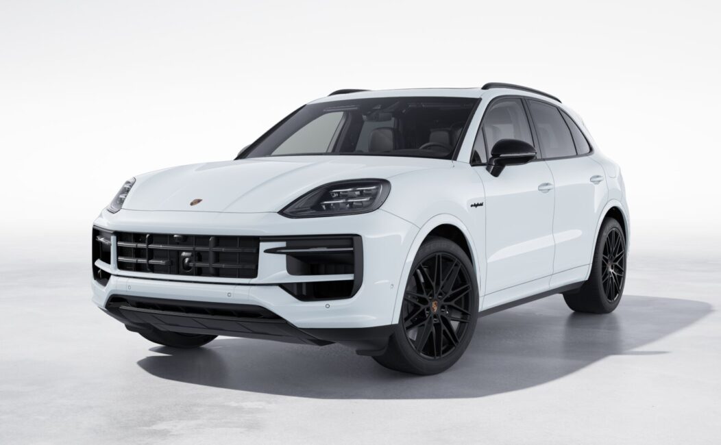 Porsche Cayenne E-Hybrid Black Edition