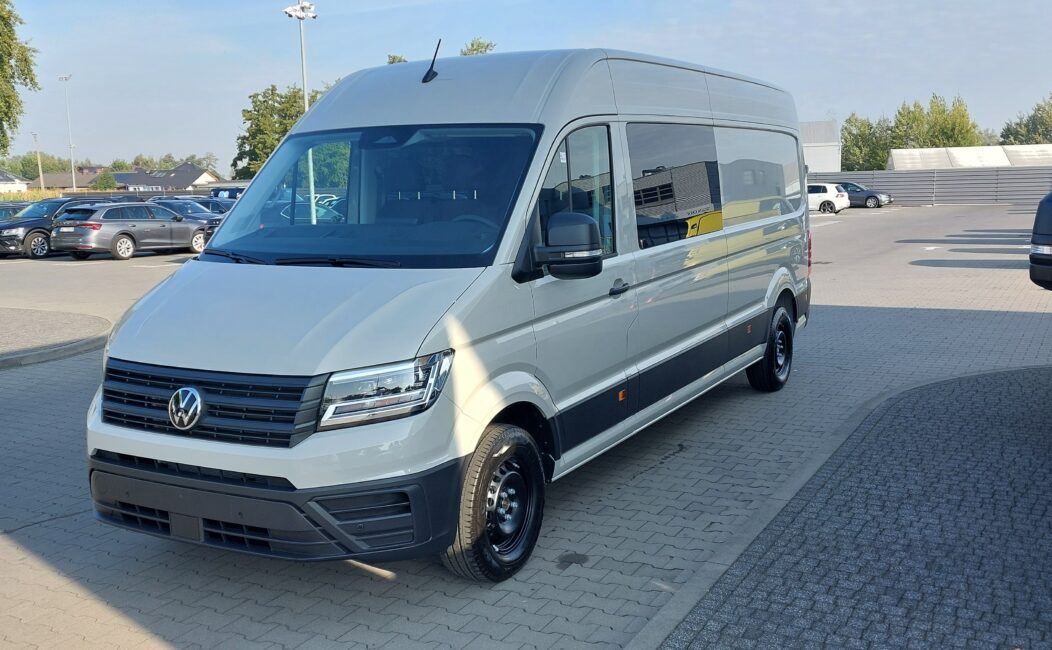 Volkswagen Crafter Furgon 4490mm 2,0TDI 177 KM, zabudowa 7 miejscowa, samochód magazynowy