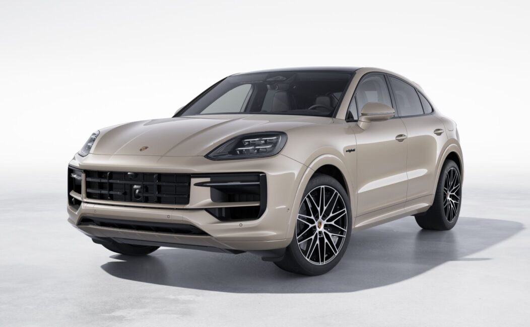 Porsche Cayenne Coupe E-Hybrid Black Edition