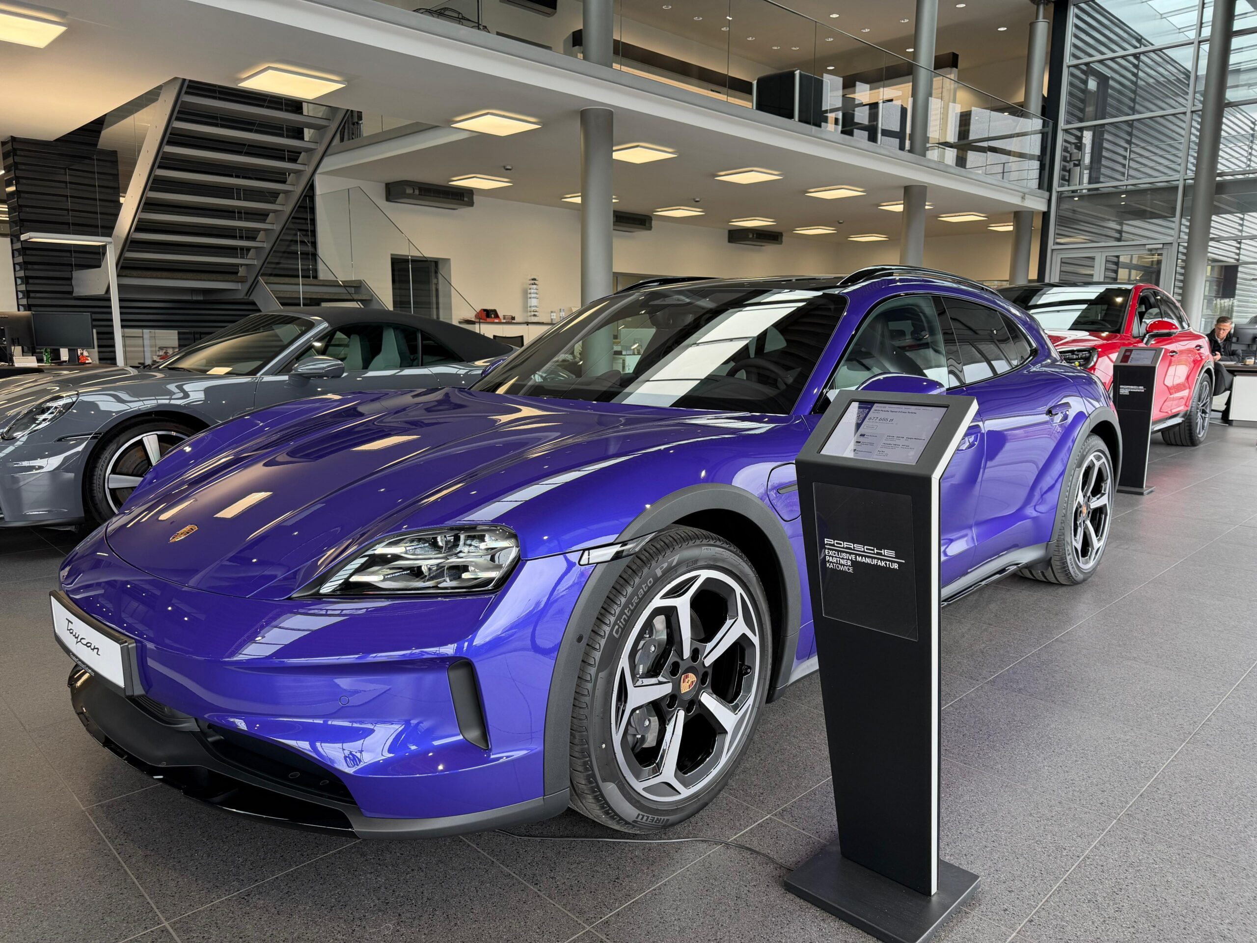 Porsche Taycan 4