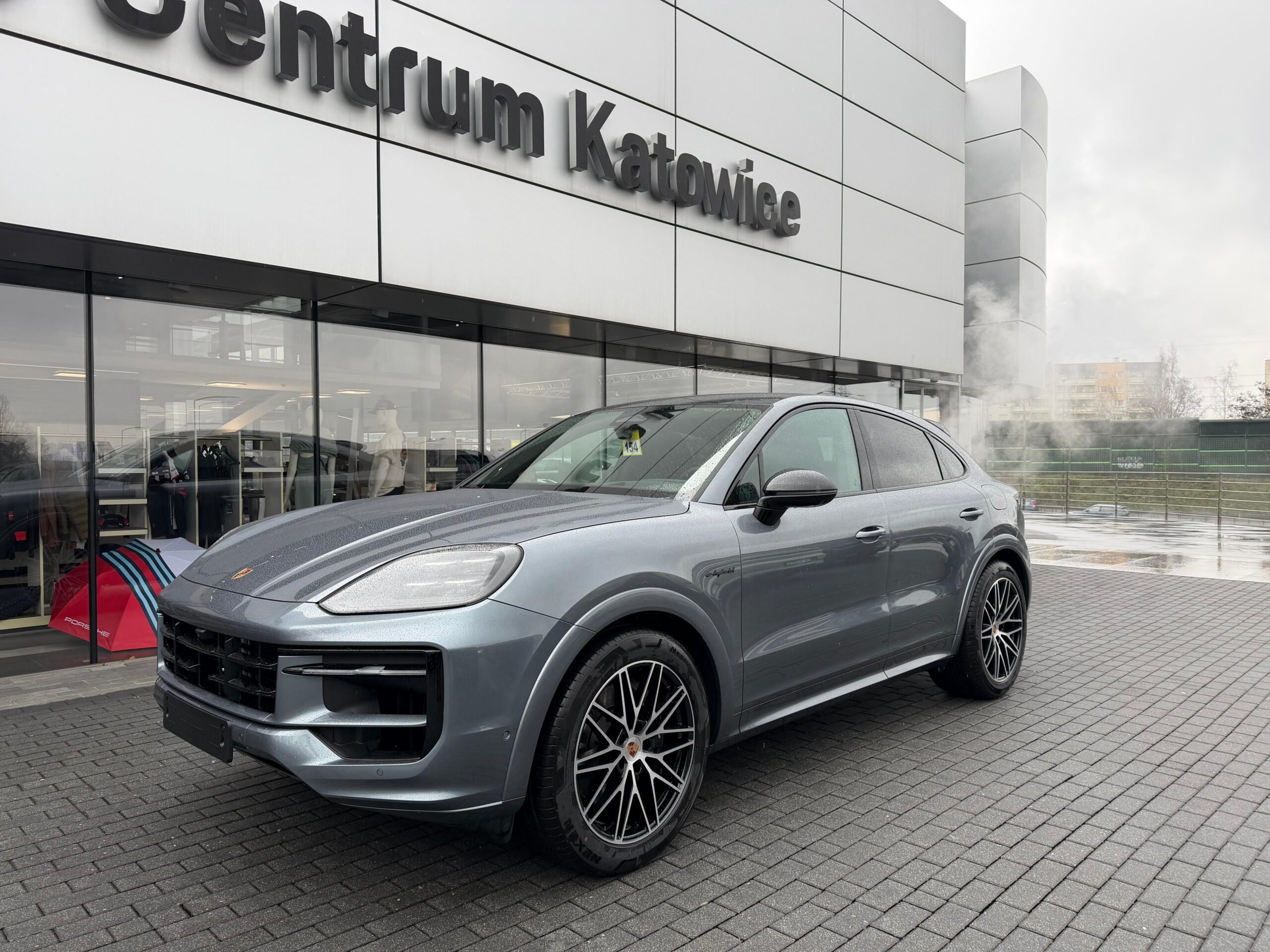 Porsche Cayenne E-Hybrid PHEV Black Edition