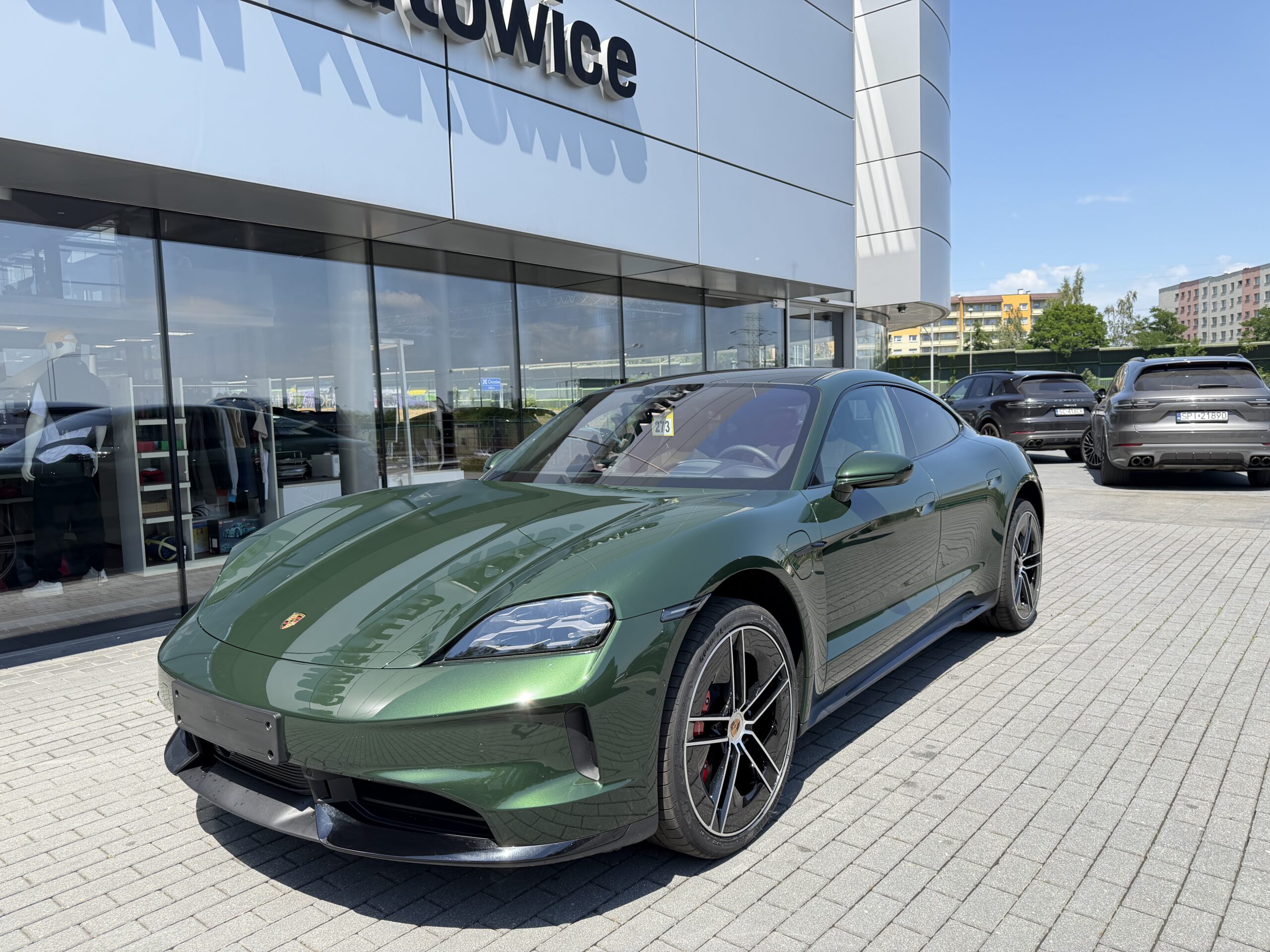 Porsche Taycan GTS