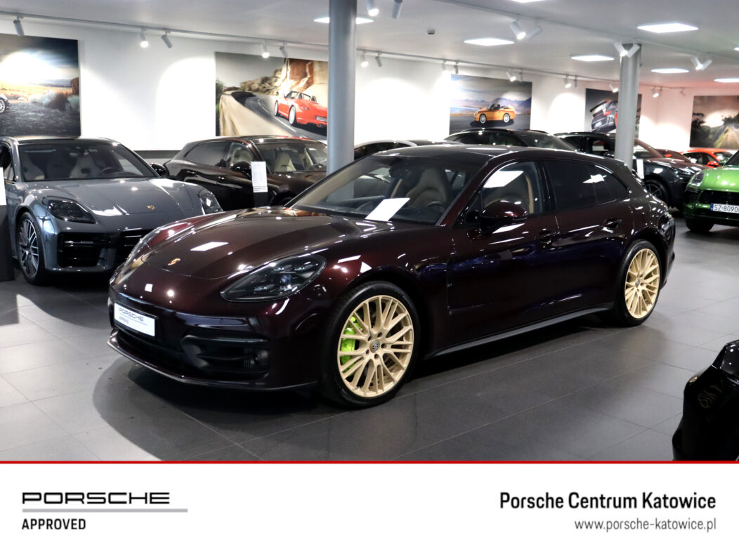 Porsche Panamera 4 E-Hybrid Platinum Edition .