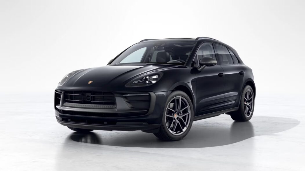 Porsche Macan T Jet Black auto pokazowe Porsche Centrum Wrocław