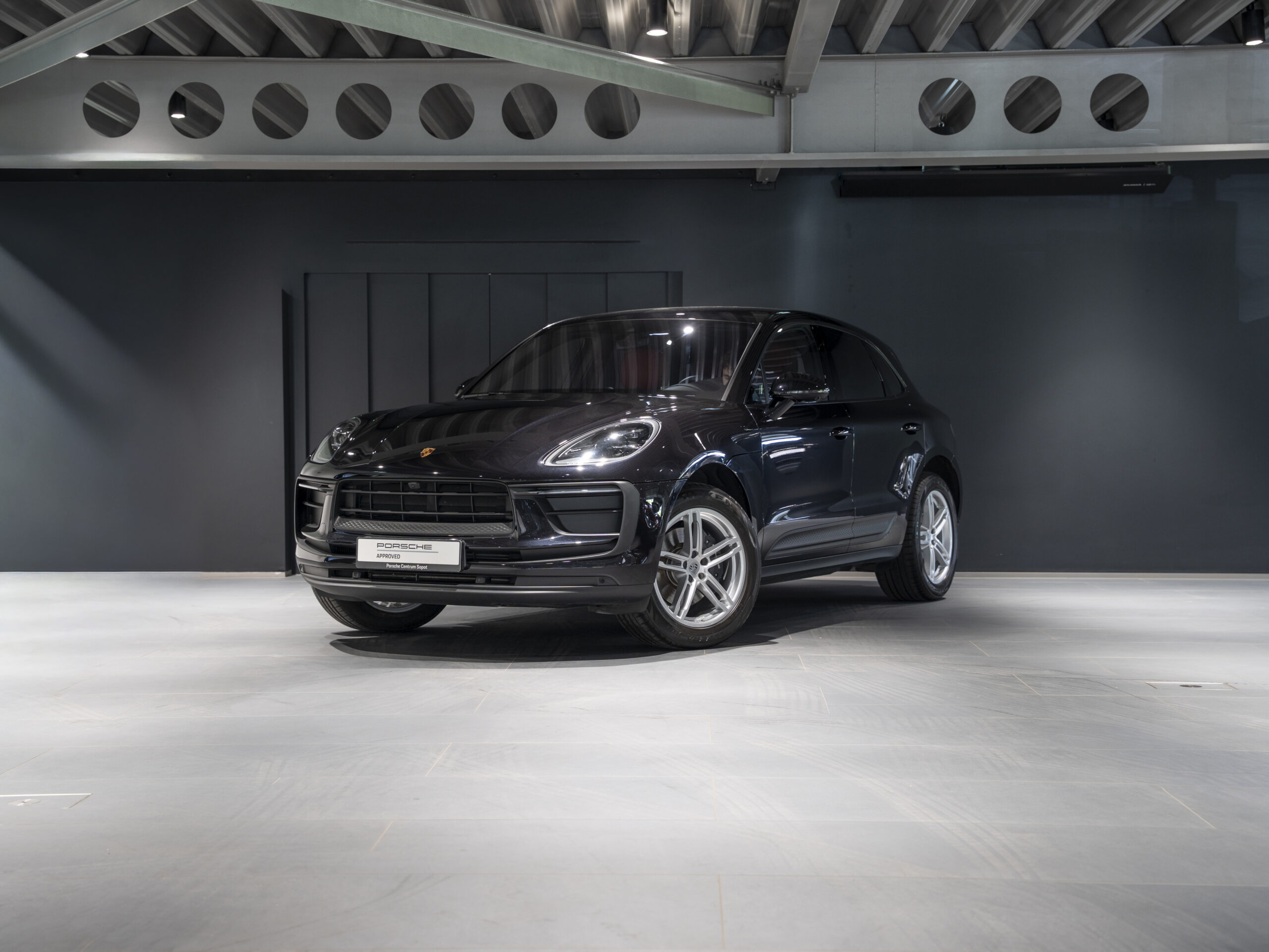 Porsche Macan Standard
