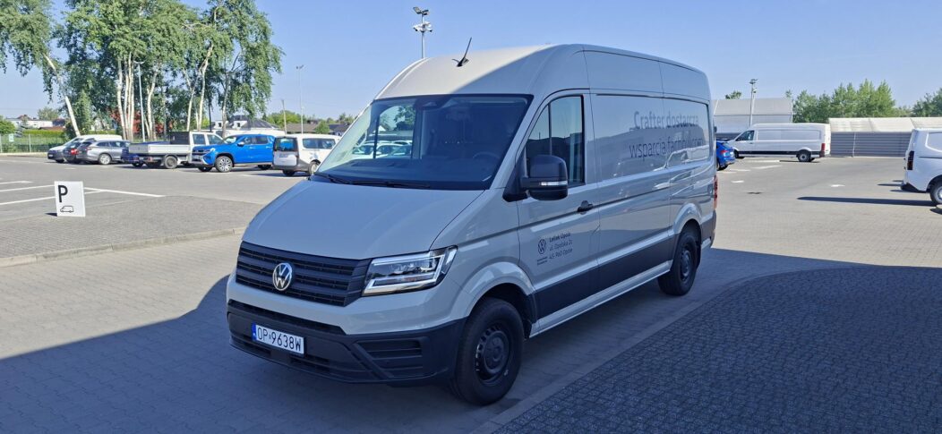 Volkswagen Crafter Furgon 3640mm 2,0TDI 140 KM, samochód demonstracyjny