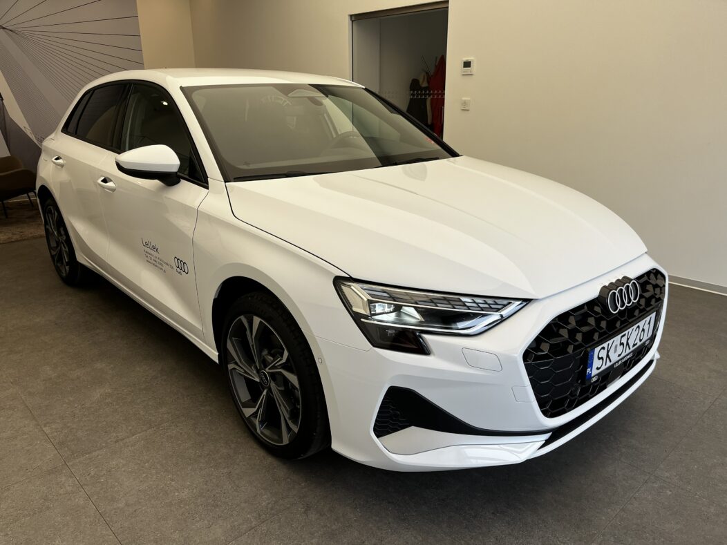 Audi A3 Sportback TFSI mHEV 110 kW Advanced S tronic 5 LAT GWARANCJI + PAKIET PRZEGLĄDÓW