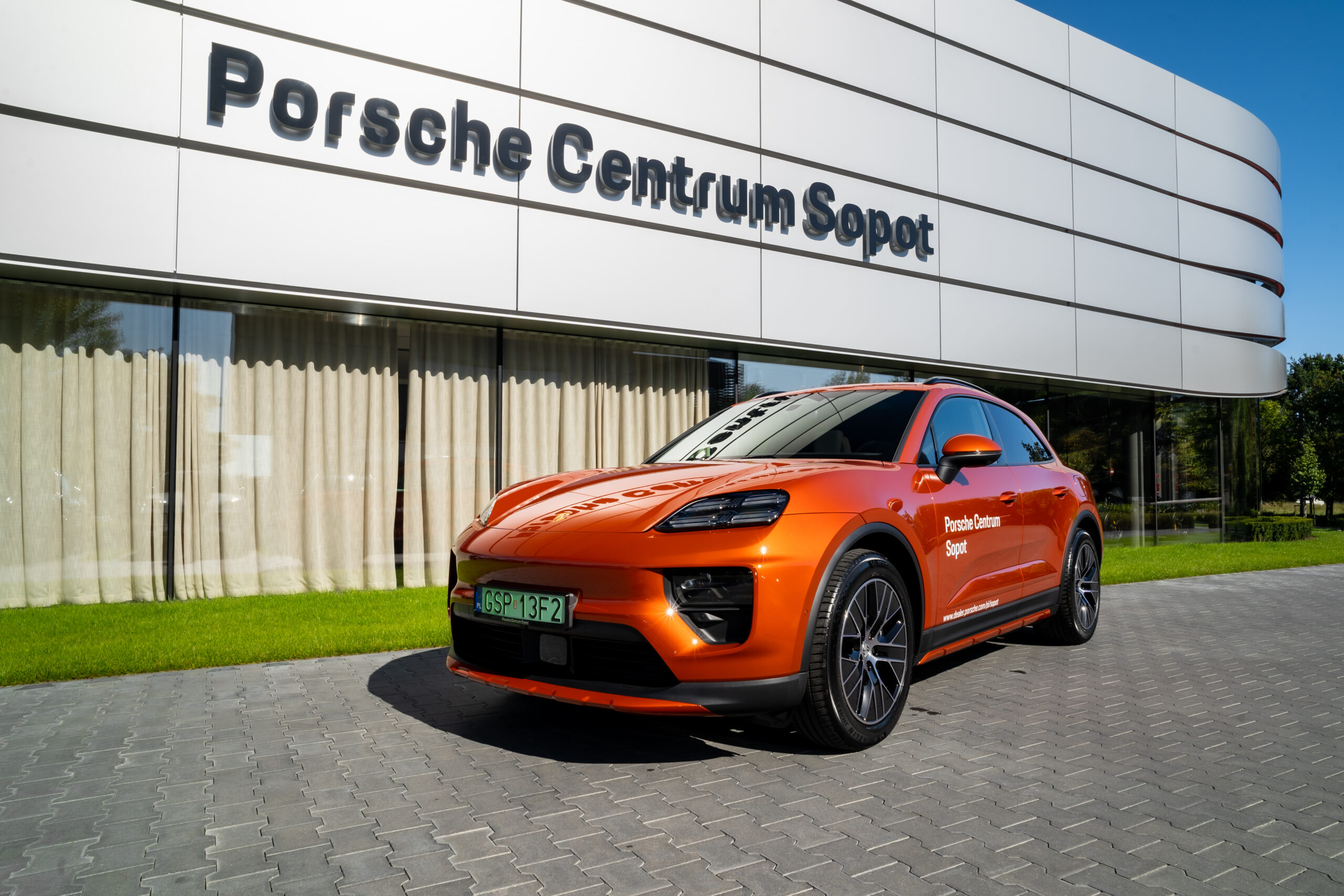 Porsche Macan 4 100kWh