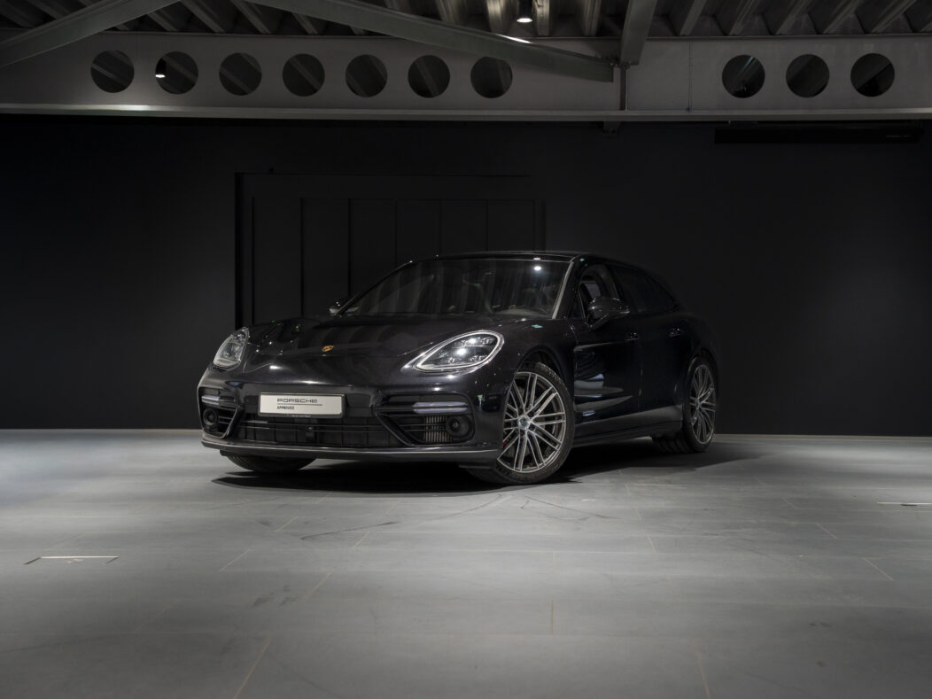 Porsche Panamera Turbo Sport Turismo