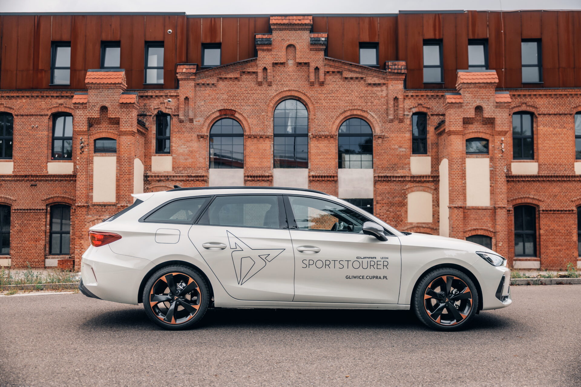 cupra leon sportstourer